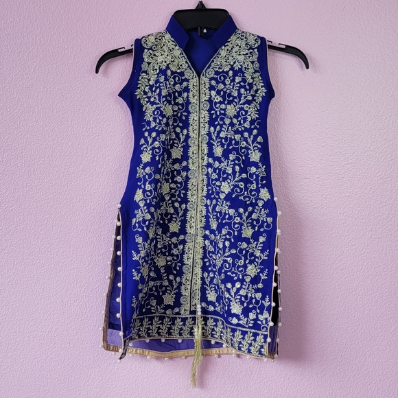 KURTA EMBROIDERED BLUE TOP KIDS/ 24 - Picture 1 of 9